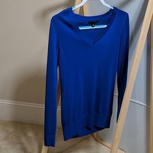 Blue tight knit sweater